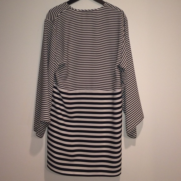 BCBG Maxazria Dress - Picture 4 of 4